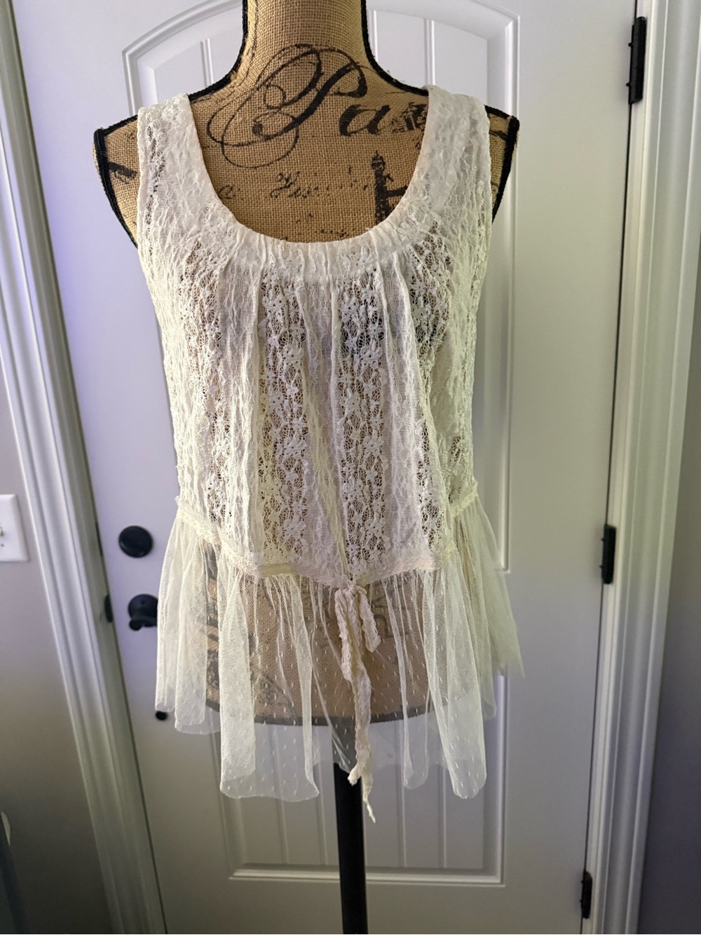 Mystree Ivory Lace Tie-Front Tank